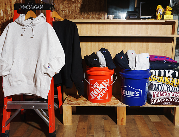 Champion リバースウィーブ、別称「Book Store」とは・・・？