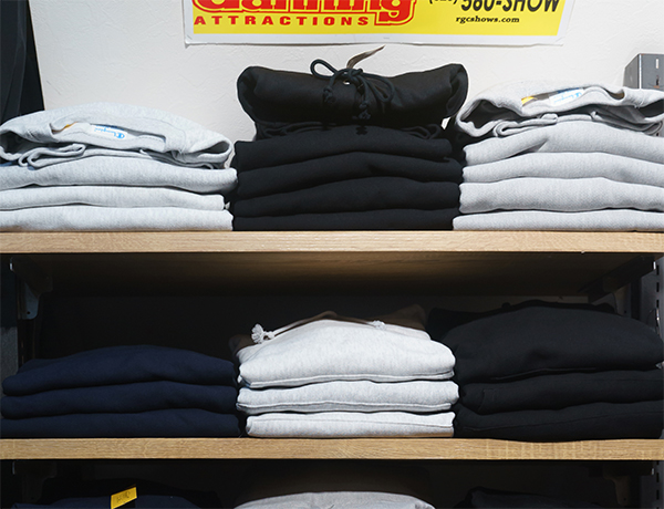 Champion リバースウィーブ、別称「Book Store」とは・・・？