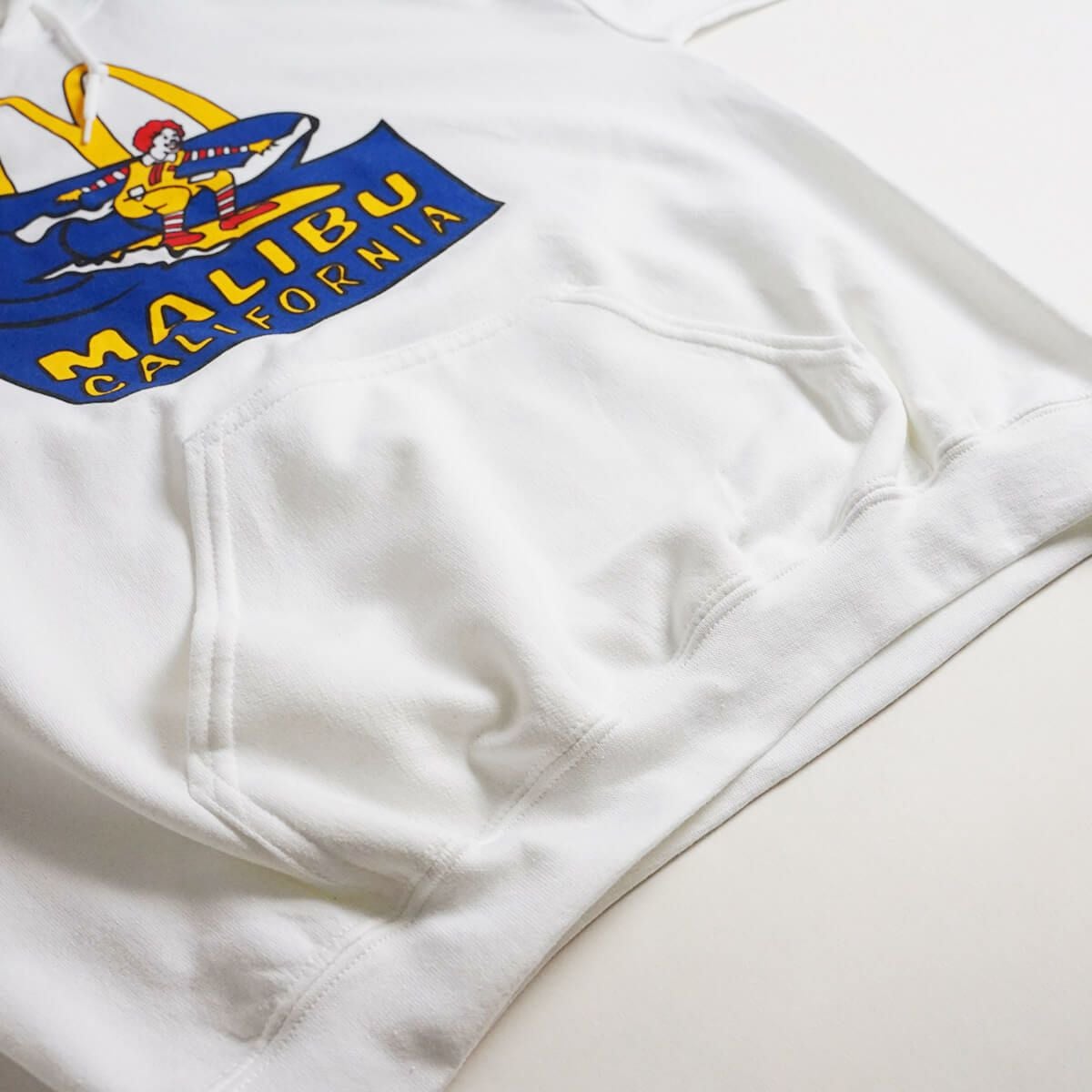 マクドナルドプルオーバーフードスウェット波乗りドナルドマリブ店限定