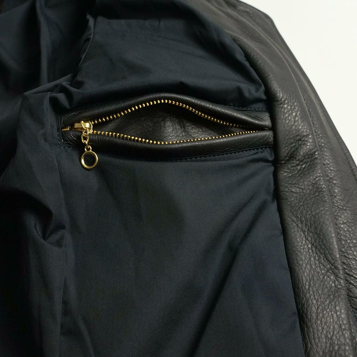 バンソンVANSONエンフィールド襟付きシングルライダースソフトカウレザースキニアーフィット(メンズアメリカ製ENFIELDレザージャケット革ジャン）