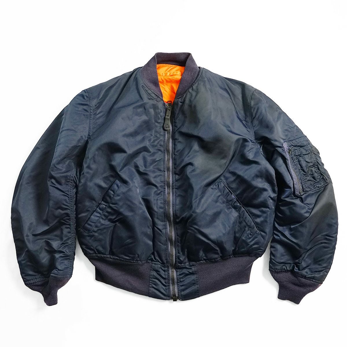 アルファ1968年復刻モデルMA-1 ブラックジャケット ALPHA INDUSTRIES（アルファ インダストリーズ）TYPE MA-1 ビンテージ