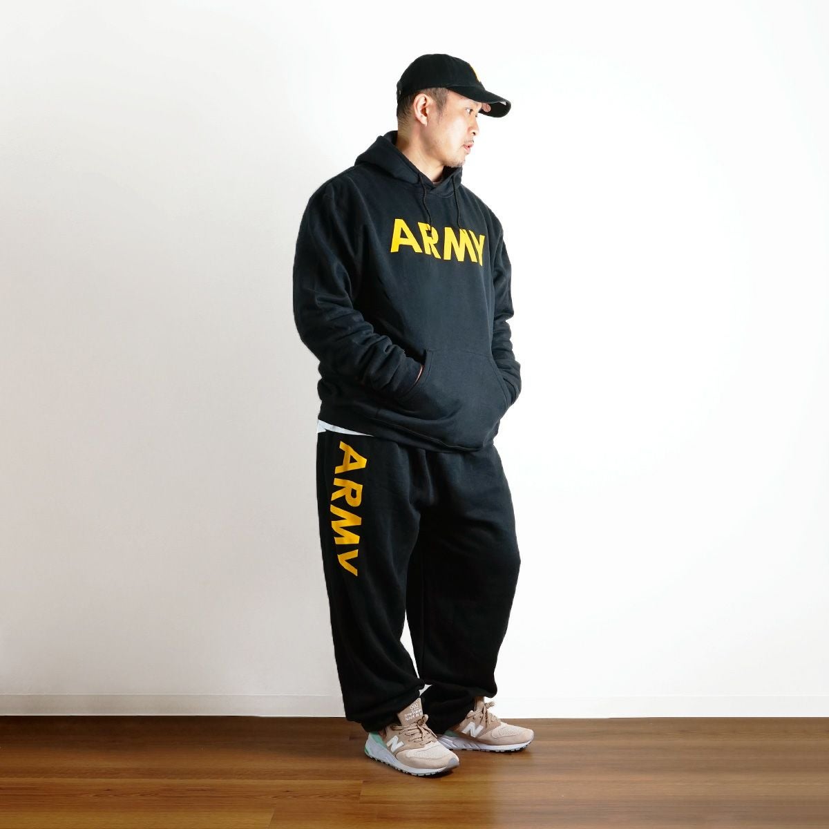 ソフィSOFFE米陸軍ARMY公式ロゴプリントスウェットパンツ9041-0000036