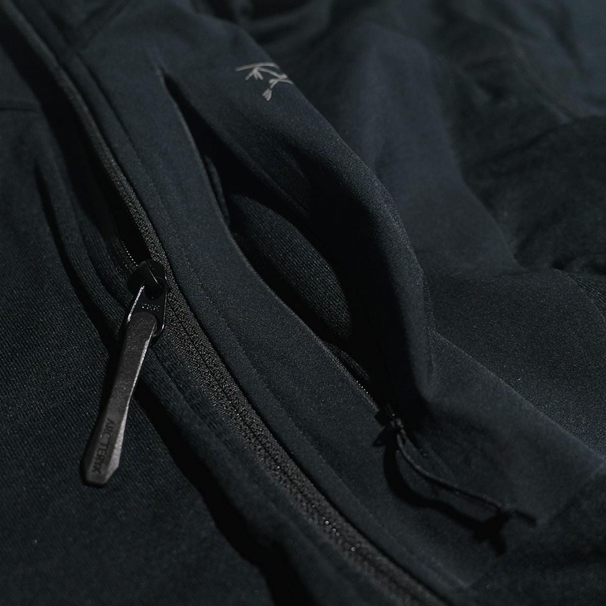 アークテリクスARC’TERYXデルタジャケット