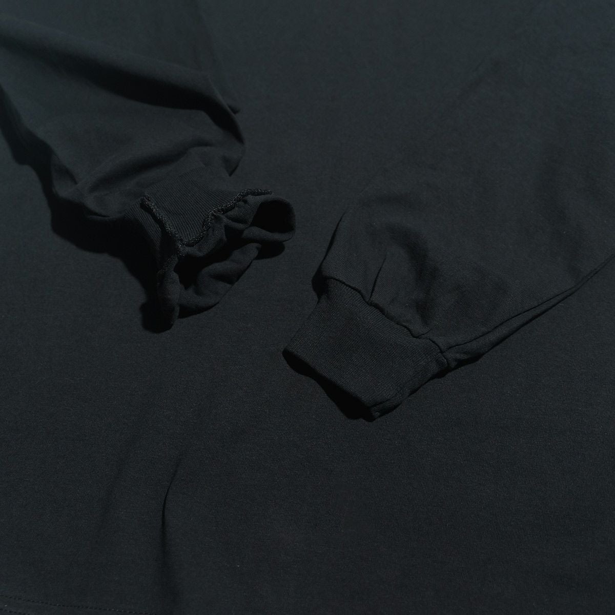 ウエノレジャークラブUENOLEISURECLUB山男フットギア長袖Tシャツ