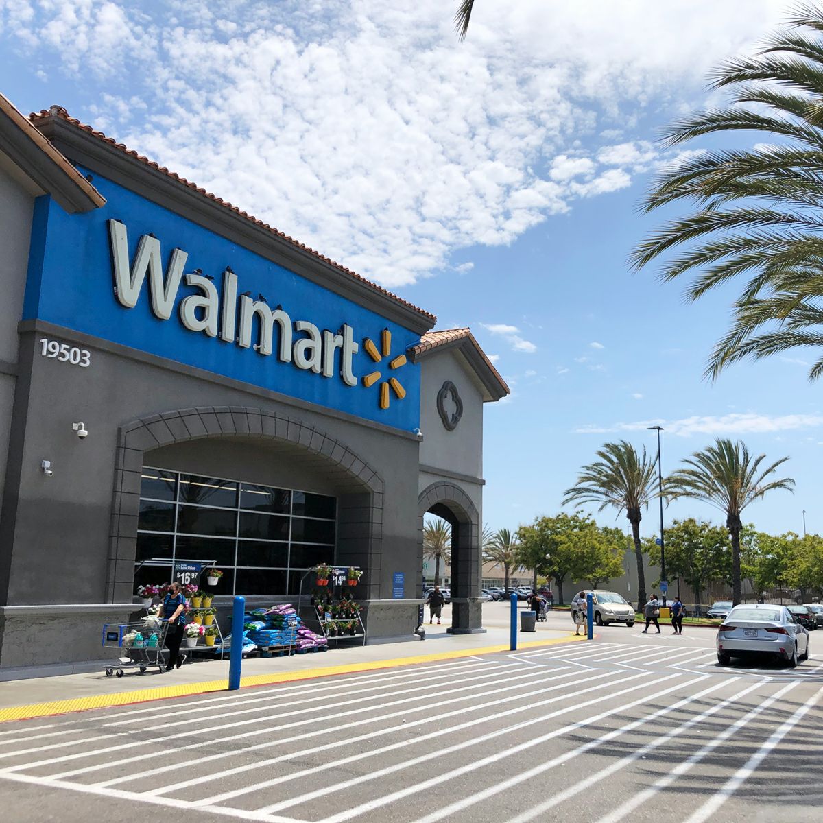ウォルマートWalmartスマイリーキータグ