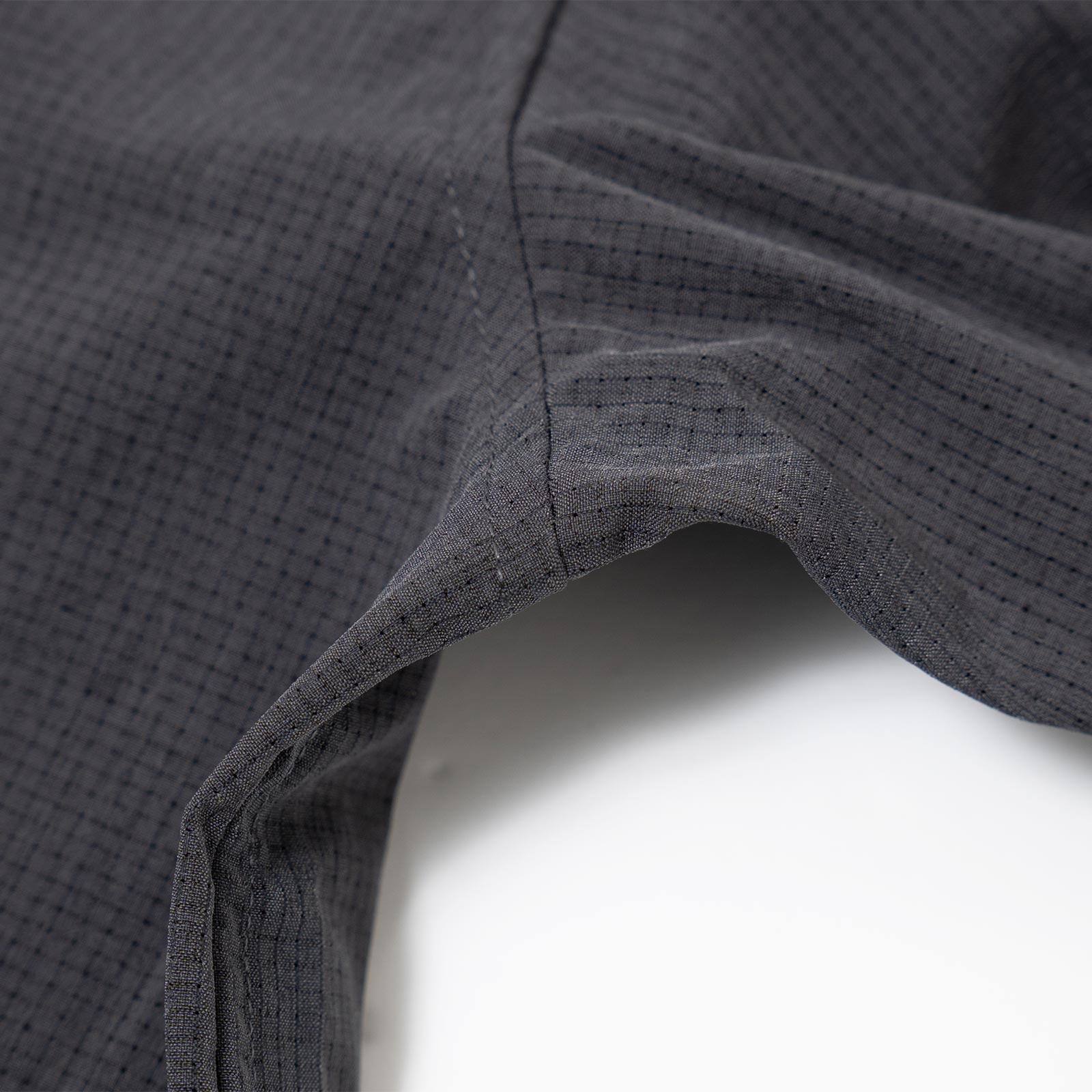 シービーズSEABEESマイクロドットジップジャケット