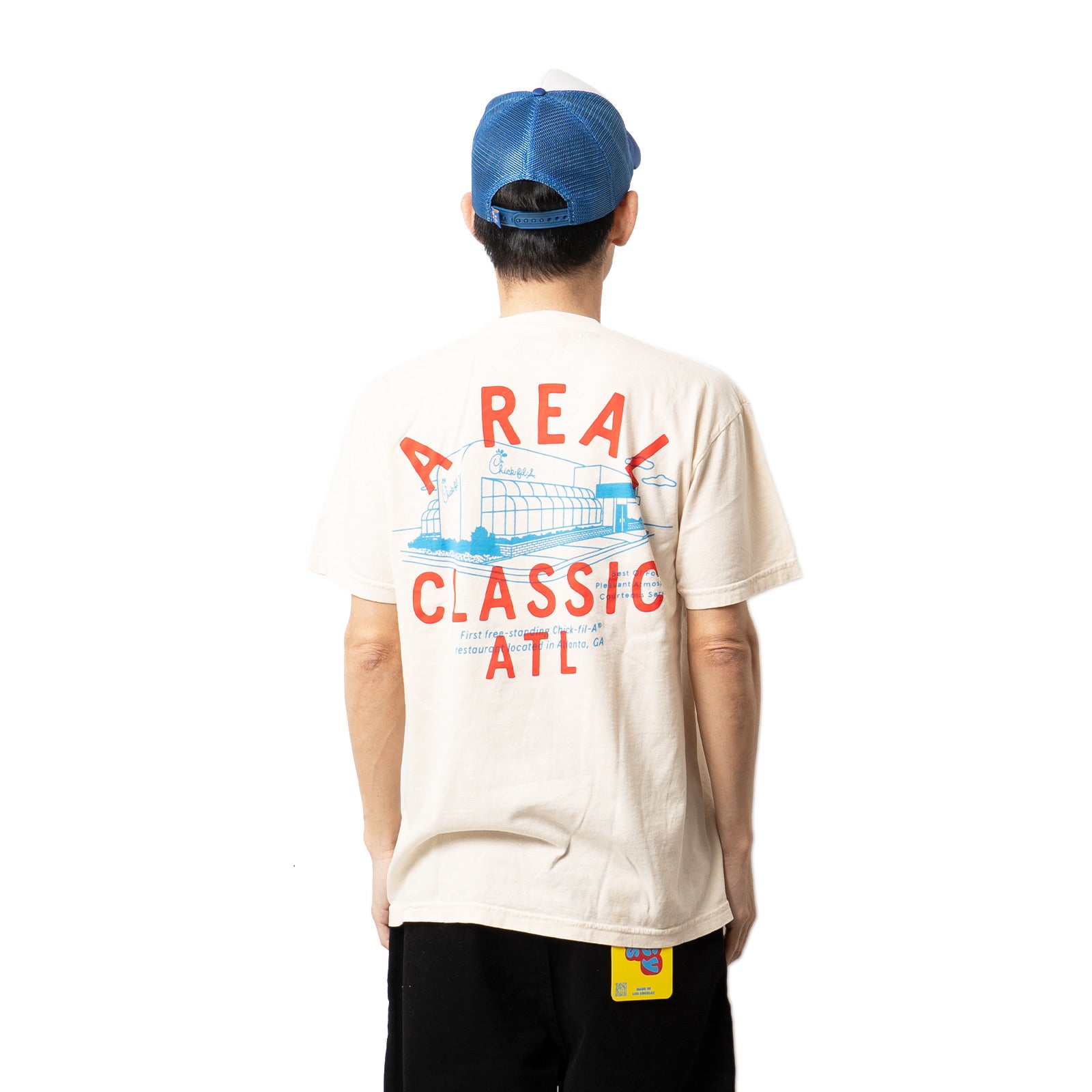 チックフィレイChick-fil-Aアリアルクラシックレストラン半袖Tシャツ