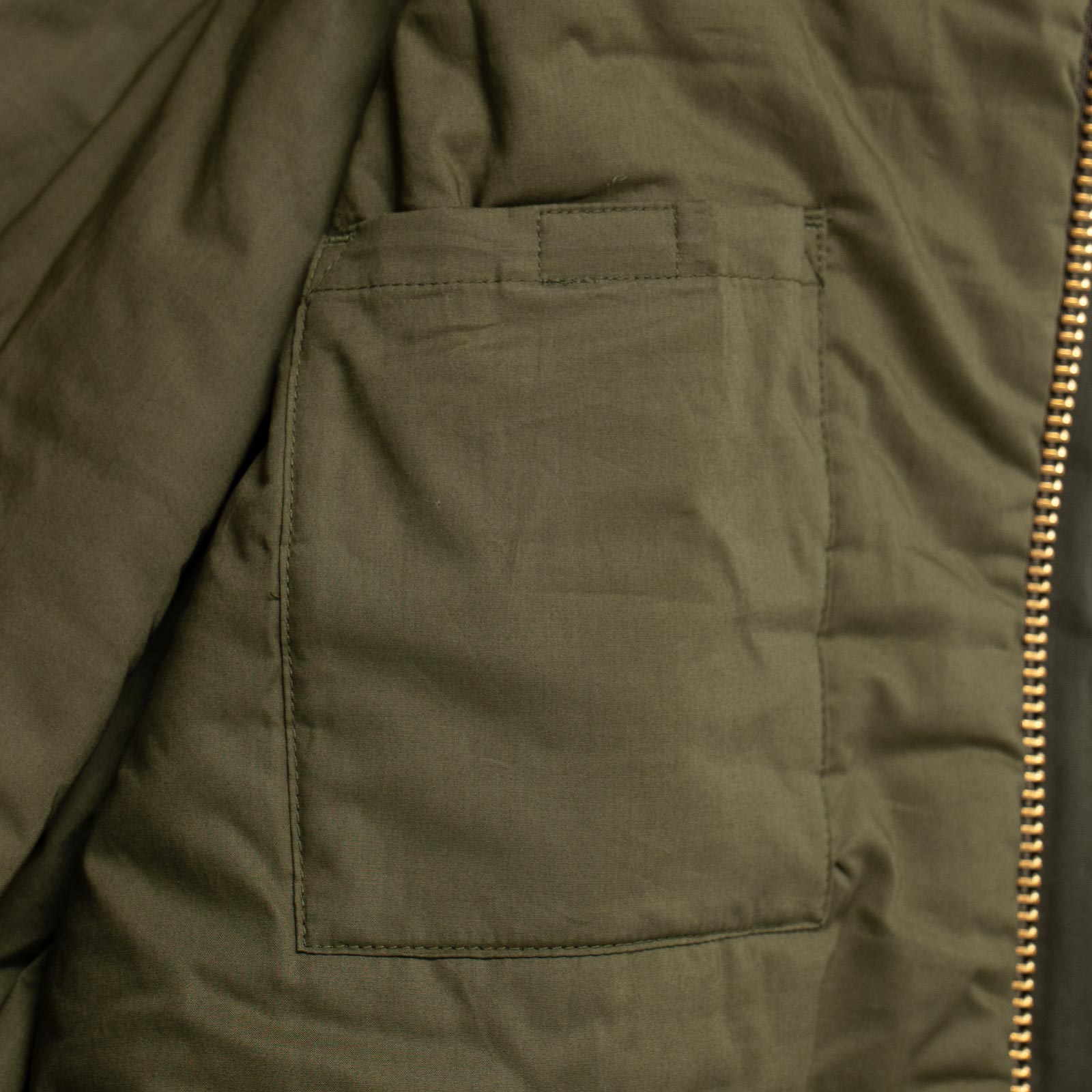 バブアーBarbourパデッドロールバックトランスポートジャケット